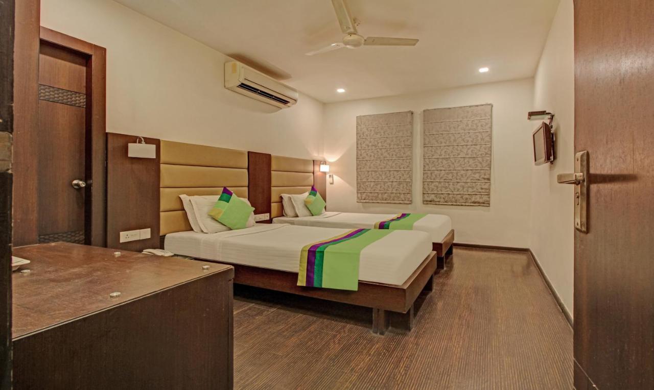 Treebo Trend Hotel Relax Inn Калькутта Экстерьер фото
